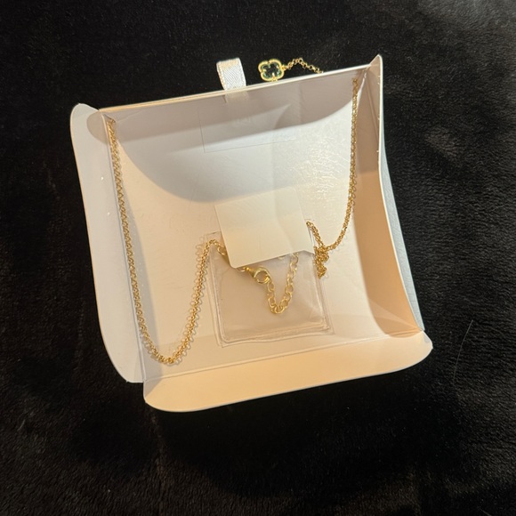 Mia Fiore | 18k gold plated sterling silver pendent necklace NWT - Picture 4 of 7